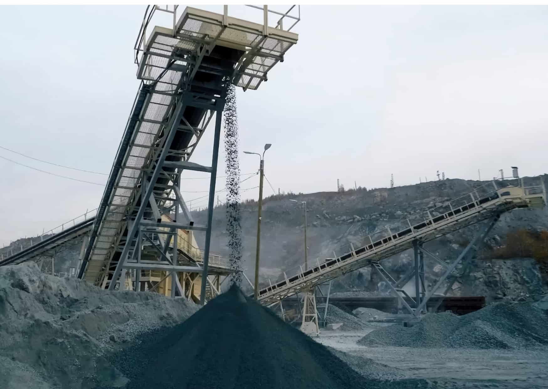 Ash Yard Coal Mining: Solusi Containment dan Proteksi dengan Geomembran dan Geotekstil